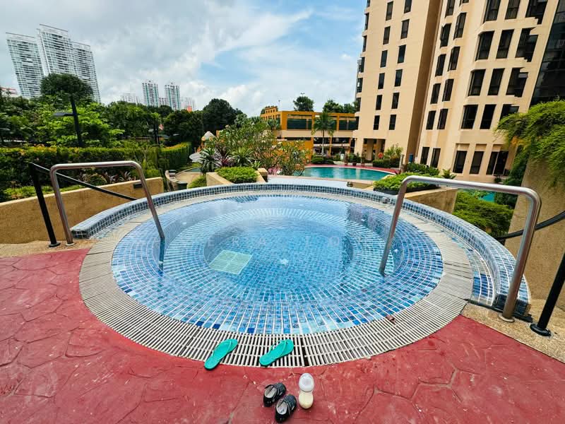 Seasons View, 7 Pemimpin Drive, 2 Bedrooms, 969 sqft, Condominium For Rent, by Vera Loh, 21540610 - PropertyGuru.com.sg