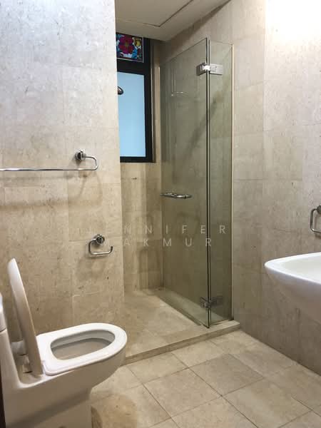 Valley Park, 479 River Valley Road, 2 Bedrooms, 1,109 sqft, Condominium For Rent, by Jennifer Makmur, 21540620 - PropertyGuru.com.sg