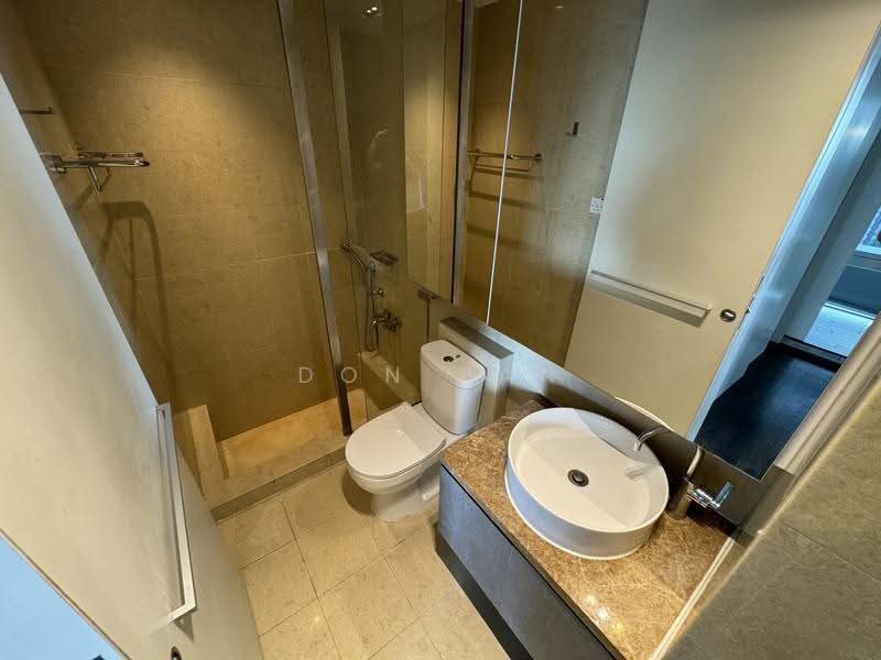 Strata, 1 Essex Road, Newton / Novena, 2 Bedrooms, 1,066 sqft, Apartment For Rent, by Don Pan, 21541442 - Bathroom - PropertyGuru.com.sg