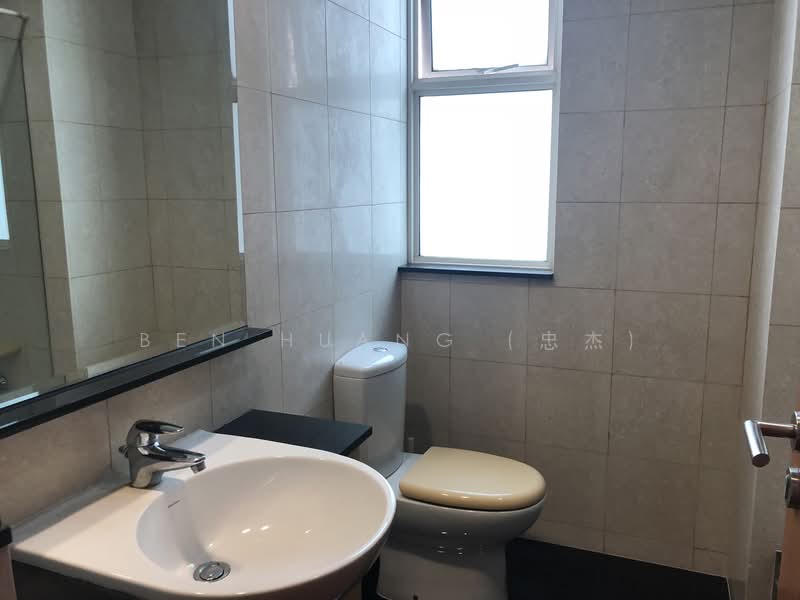 Sunglade, 5 Serangoon Avenue 2, 3 Bedrooms, 1,044 sqft, Condominium For Rent, by Ben Huang (忠杰), 21541593 - PropertyGuru.com.sg