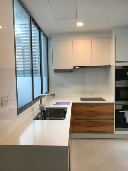 Helios Residences, 15 Cairnhill Circle, 2 Bedrooms, 1,281 sqft, Apartment For Rent, by Elaine Goh, 21542006 - PropertyGuru.com.sg