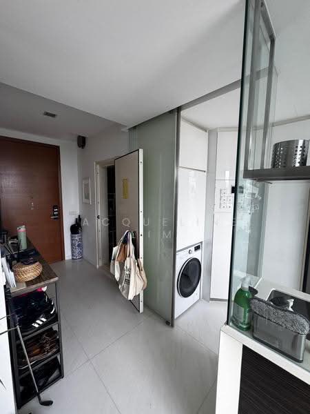 Cyan, 6 Keng Chin Road, Tanglin / Holland / Bukit Timah, 2 Bedrooms, 1,292 sqft, Condominium For Rent, by Jacqueline Lim, 21544590 - Entrance - PropertyGuru.com.sg