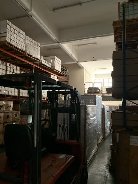K.B Warehouse Complex, Kaki Bukit Road 2, 2,000 sqft, Factory / Workshop (B2) For Rent, by Allan Chong, 21544774 - CommercialGuru.com.sg