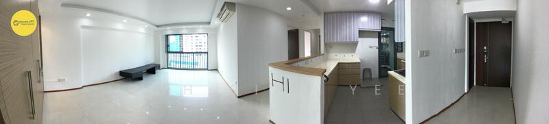 Living Room / Kitchen