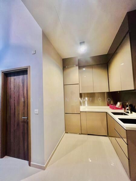 For Rent - Floraville