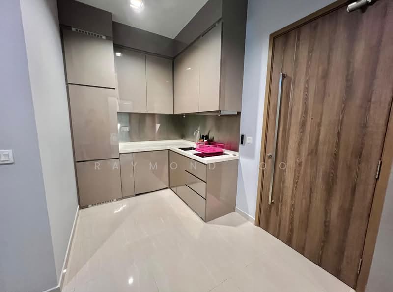 For Rent - Floraville