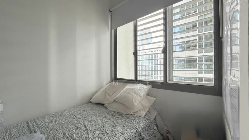 One Shenton, 1 Shenton Way, 3 Bedrooms, 1,593 sqft, Condominium For Sale, by Khim Ker, 21547133 - PropertyGuru.com.sg