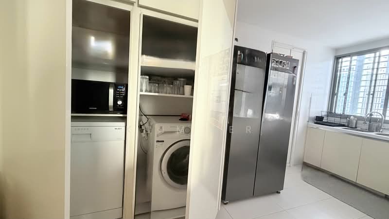 One Shenton, 1 Shenton Way, 3 Bedrooms, 1,593 sqft, Condominium For Sale, by Khim Ker, 21547133 - PropertyGuru.com.sg