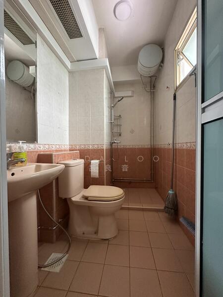 For Rent - 130 Edgedale Plains