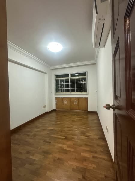 For Rent - 130 Edgedale Plains