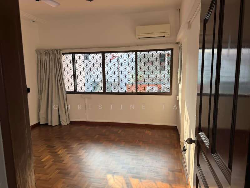 Li Hwan Drive, , 3 Bedrooms, 2,000 sqft, Corner Terrace For Rent, by Christine Tay, 21552148 - PropertyGuru.com.sg