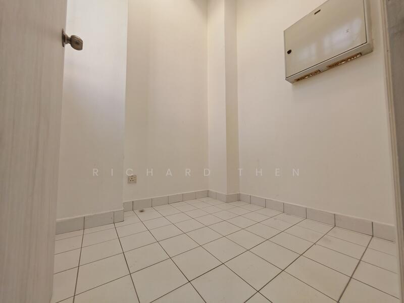 Orange Regency, 101 Fernhill Road, 4 Bedrooms, 1,776 sqft, Apartment For Rent, by Richard Then, 21554989 - PropertyGuru.com.sg