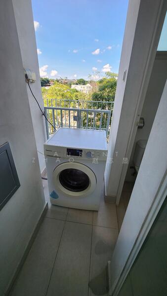 The Cascadia, 921 Bukit Timah Road, 2 Bedrooms, 990 sqft, Condominium For Rent, by Laurent Zhao 赵志显, 21556394 - PropertyGuru.com.sg