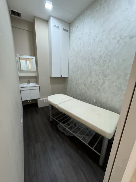 Alexandra Central, 321 Alexandra Road singapore, Alexandra / Commonwealth, 661 sqft, Other Retail For Rent, by Winson Teo, 21556551 - CommercialGuru.com.sg