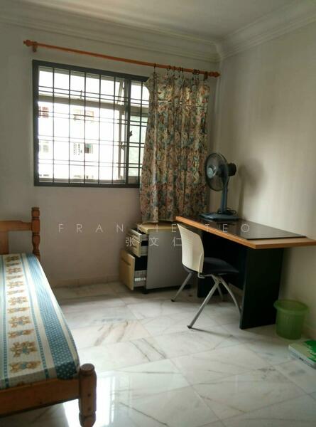 Blk 340  Woodlands