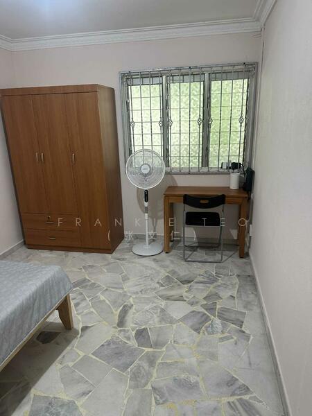 Blk 816