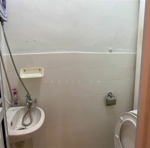 Kim Sia Court, 27 Jalan Jintan, Room Rental, 180 sqft, Apartment For Rent, by Jackie Aw, 21562342 - PropertyGuru.com.sg