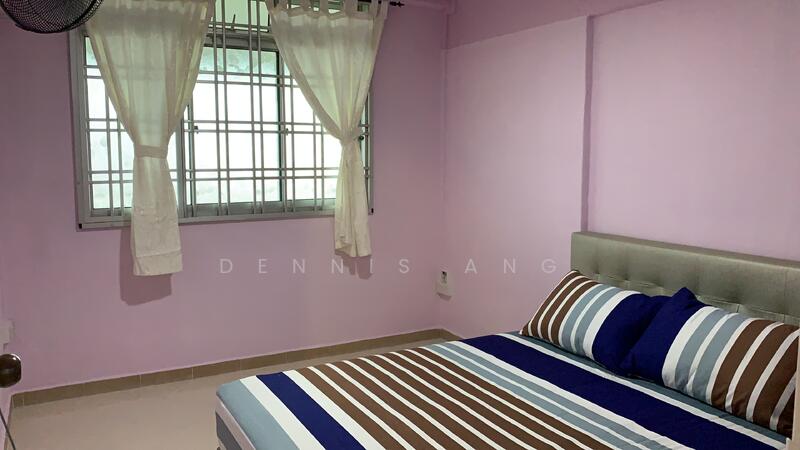 Brand New Queen Size Bed!! ( Common Room )