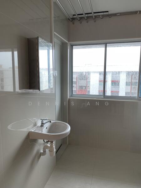 Brand New wash basin with Mirror!!