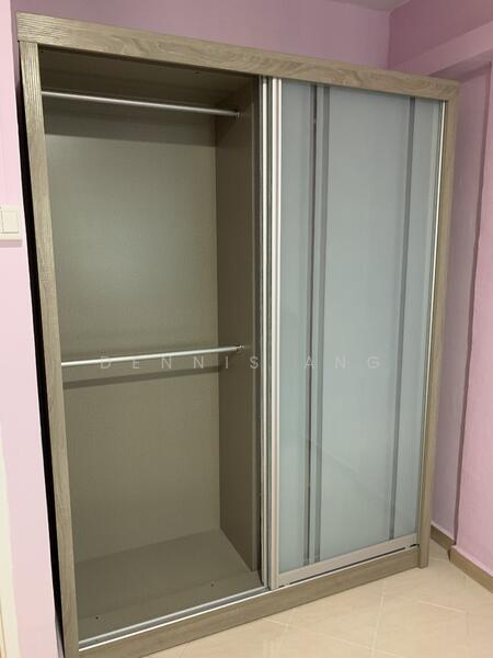Brand New 5 Feet Wardrobe!!