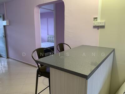 For Rent - 406 Tampines Street 41