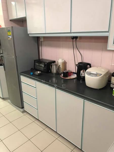 242 Bishan Street 22, 242 Bishan Street 22, Room Rental, 200 sqft, HDB Flat For Rent, by Frankie Teo (张文仁), 21565268 - PropertyGuru.com.sg