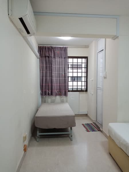 242 Bishan Street 22, 242 Bishan Street 22, Room Rental, 200 sqft, HDB Flat For Rent, by Frankie Teo (张文仁), 21565268 - PropertyGuru.com.sg