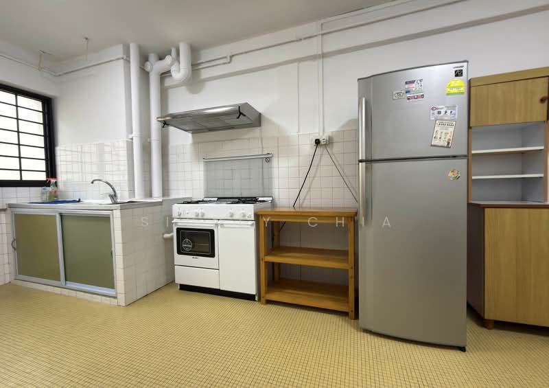 637 Ang Mo Kio Avenue 6, 637 Ang Mo Kio Avenue 6, 2 Bedrooms, 732 sqft, HDB Flat For Rent, by Sidney Chia, 21565713 - PropertyGuru.com.sg