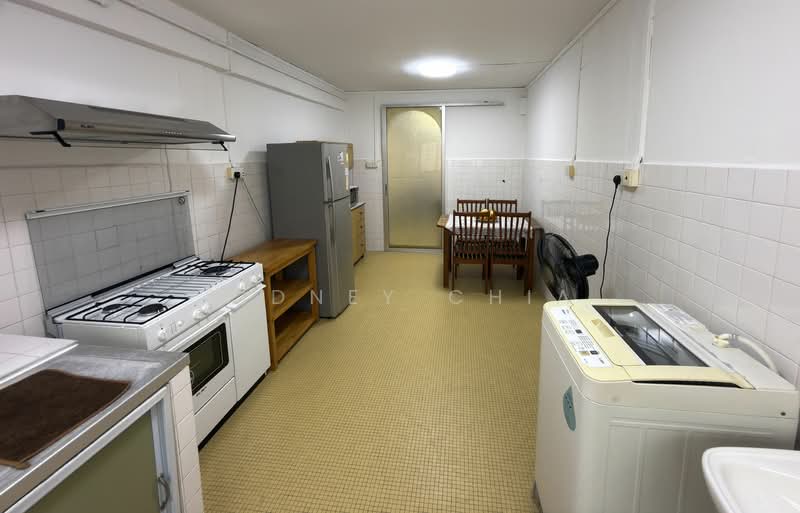 637 Ang Mo Kio Avenue 6, 637 Ang Mo Kio Avenue 6, 2 Bedrooms, 732 sqft, HDB Flat For Rent, by Sidney Chia, 21565713 - PropertyGuru.com.sg