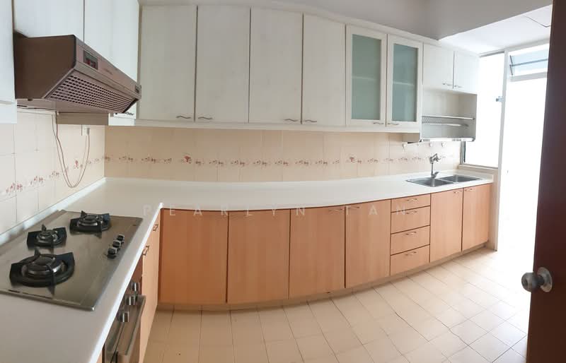 Clementi Park, 137 Sunset Way, 3 Bedrooms, 1,960 sqft, Condominium For Rent, by Pearlyn Tan, 21567870 - PropertyGuru.com.sg
