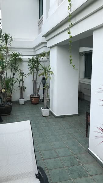 Stratford Court, 41A Bedok Ria Crescent, 3 Bedrooms, 1,625 sqft, Condominium For Sale, by Hussein Esabhai Papar, 21573093 - PropertyGuru.com.sg