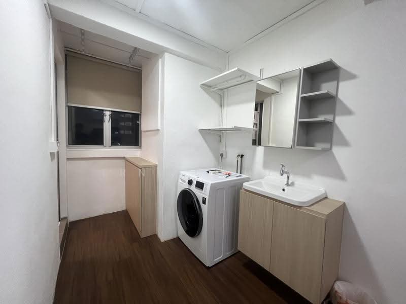 125 Lorong 1 Toa Payoh, 125 Lorong 1 Toa Payoh, Balestier / Toa Payoh, Studio, 200 sqft, HDB Flat For Rent, by Ernest Phua, 21574039 - Bathroom - PropertyGuru.com.sg