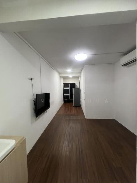 125 Lorong 1 Toa Payoh, 125 Lorong 1 Toa Payoh, Balestier / Toa Payoh, Studio, 200 sqft, HDB Flat For Rent, by Ernest Phua, 21574039 - Interior - PropertyGuru.com.sg