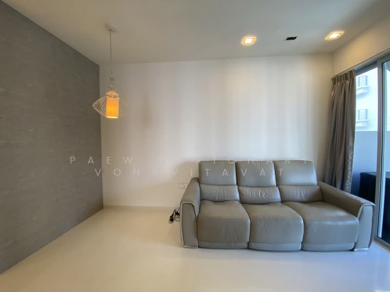 RV Suites, 396 River Valley Road, 2 Bedrooms, 1,066 sqft, Apartment For Rent, by Paew Parichart Vongvitavat, 21575170 - PropertyGuru.com.sg