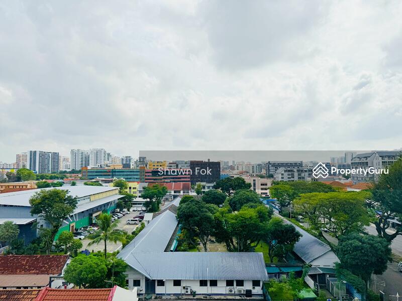 For Rent - Pavilion Square