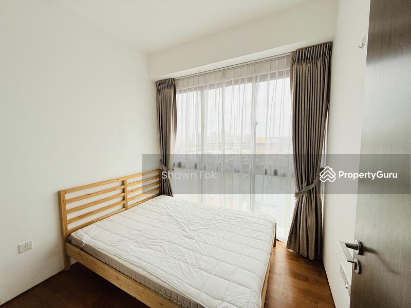 For Rent - Pavilion Square