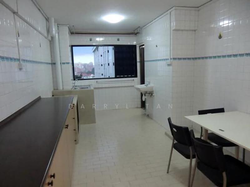 204 Serangoon Central, 204 Serangoon Central, Hougang / Punggol / Sengkang, 2 Bedrooms, 689 sqft, HDB Flat For Rent, by Darryl Tan, 21579531 - PropertyGuru.com.sg
