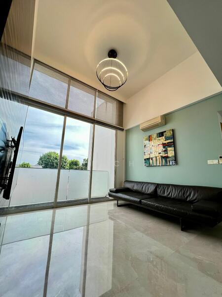 Parc Emily, 11 Mount Emily Road, Orchard / River Valley, 2 Bedrooms, 1,011 sqft, Condominium For Rent, by Nikki Cheng, 21579951 - PropertyGuru.com.sg