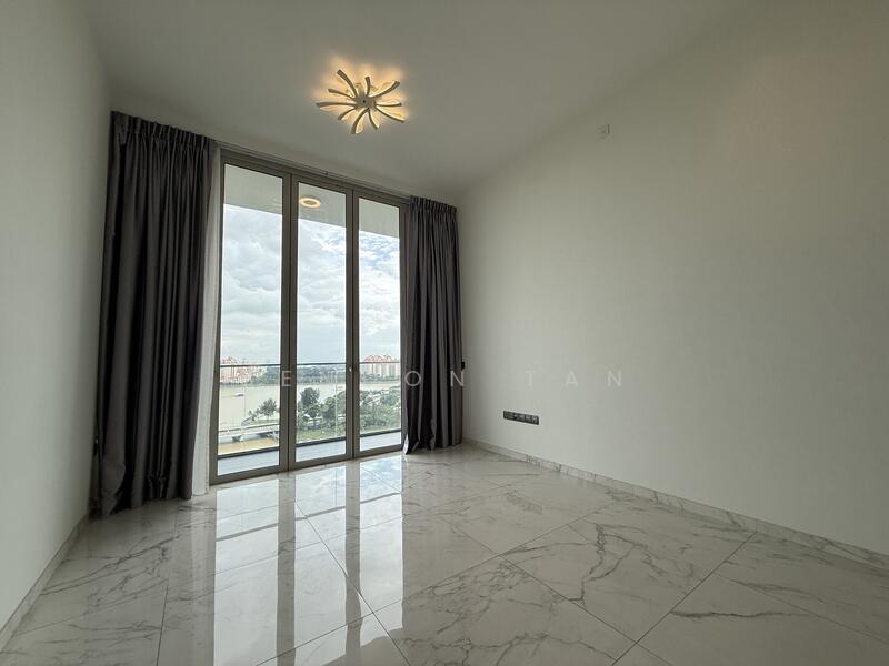 For Sale - Kallang Riverside