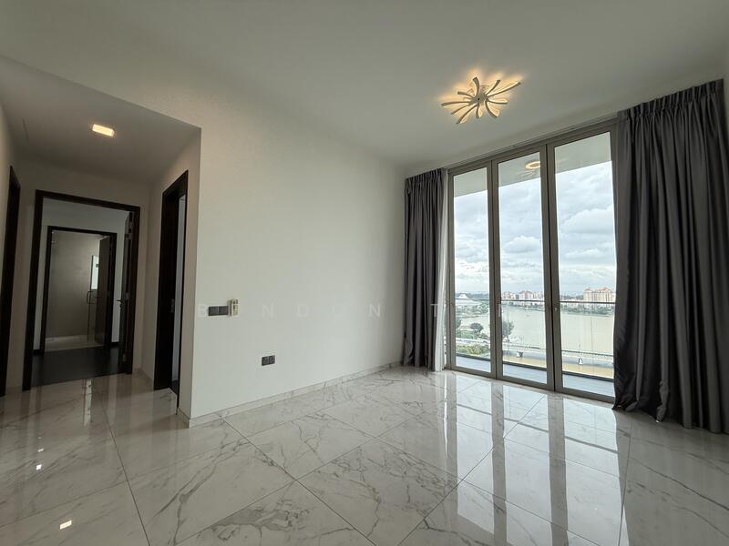 For Sale - Kallang Riverside