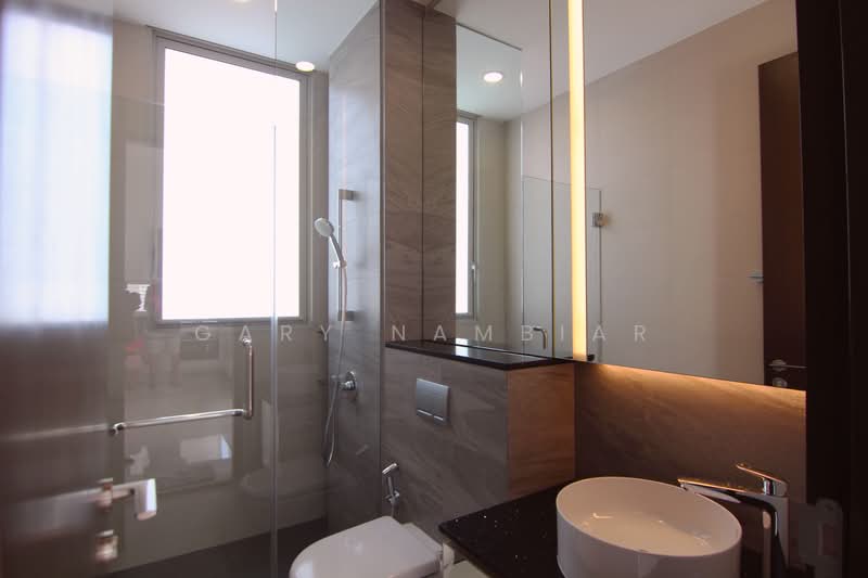 Kallang Riverside, 51 Kampong Bugis, 3 Bedrooms, 1,431 sqft, Condominium For Rent, by Gary Nambiar, 21585212 - Common Bathroom - PropertyGuru.com.sg