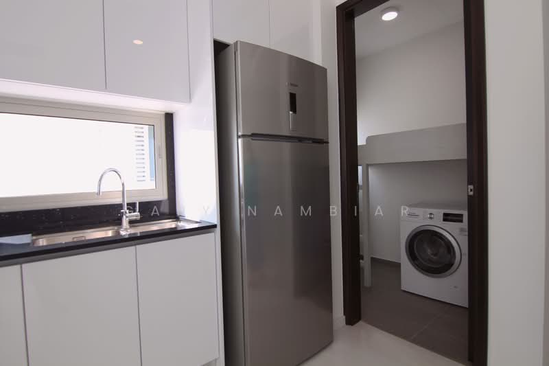 Kallang Riverside, 51 Kampong Bugis, 3 Bedrooms, 1,431 sqft, Condominium For Rent, by Gary Nambiar, 21585212 - Utility/ Helper Room - PropertyGuru.com.sg