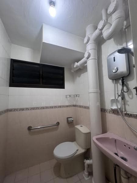 425 Ang Mo Kio Avenue 3, 425 Ang Mo Kio Avenue 3, Ang Mo Kio / Bishan / Thomson, 2 Bedrooms, 900 sqft, HDB Flat For Rent, by Liew Christina, 21586167 - PropertyGuru.com.sg