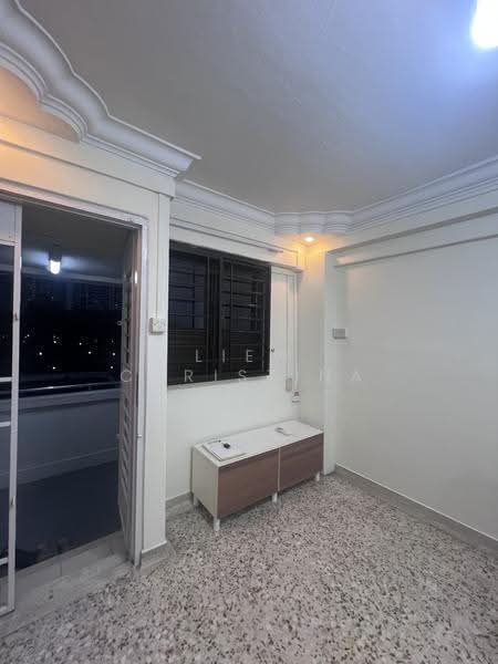 425 Ang Mo Kio Avenue 3, 425 Ang Mo Kio Avenue 3, Ang Mo Kio / Bishan / Thomson, 2 Bedrooms, 900 sqft, HDB Flat For Rent, by Liew Christina, 21586167 - PropertyGuru.com.sg