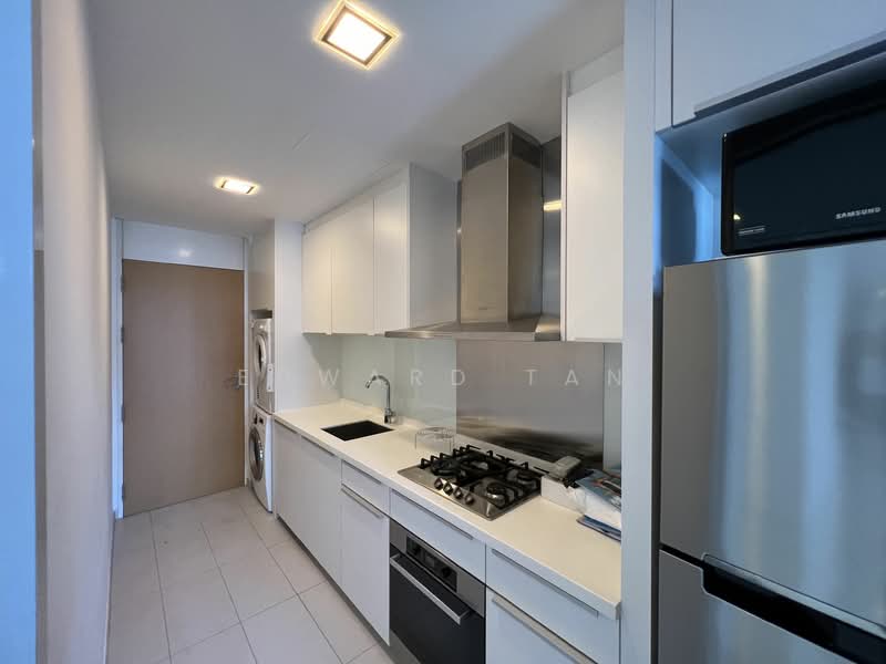 Trilight, 9 Newton Road, 2 Bedrooms, 1,109 sqft, Condominium For Rent, by Edward Tan, 21586636 - PropertyGuru.com.sg