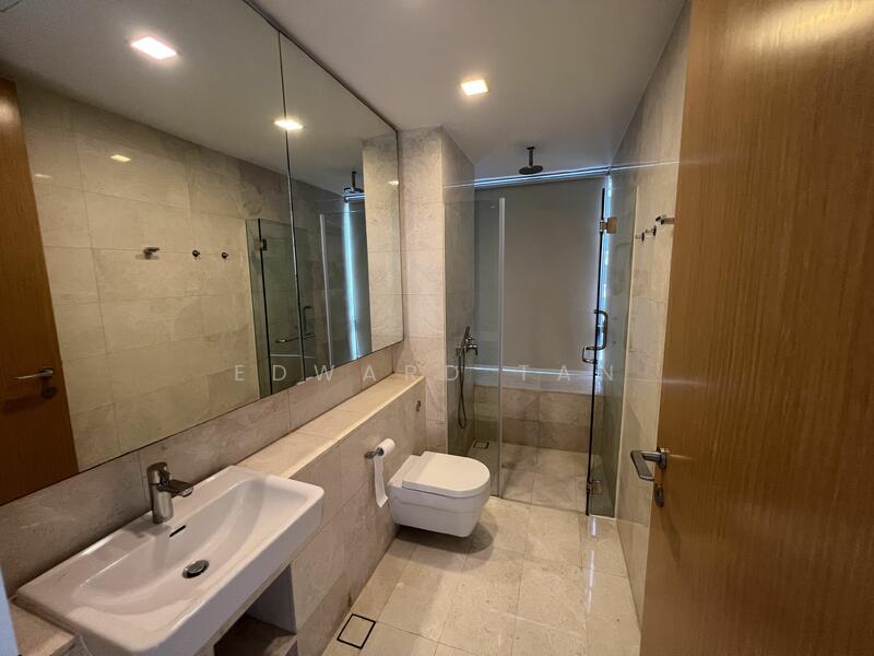 Trilight, 9 Newton Road, 2 Bedrooms, 1,109 sqft, Condominium For Rent, by Edward Tan, 21586636 - PropertyGuru.com.sg