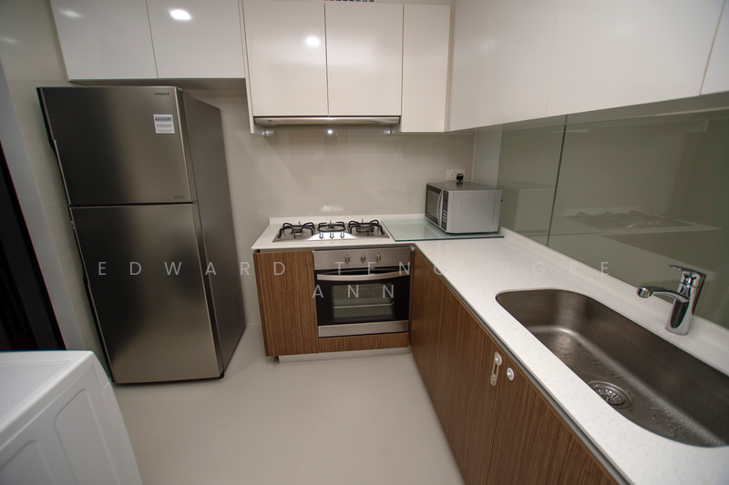 The Lakefront Residences, 42 Lakeside Drive, 2 Bedrooms, 900 sqft, Condominium For Rent, by Edward Teng Ngee Ann, 21587178 - PropertyGuru.com.sg