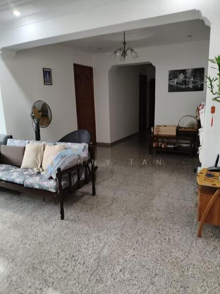 154 Lorong 2 Toa Payoh, 154 Lorong 2 Toa Payoh, Balestier / Toa Payoh, Room Rental, 50 sqft, HDB Flat For Rent, by Benny Tan, 21587190 - Living Room - PropertyGuru.com.sg