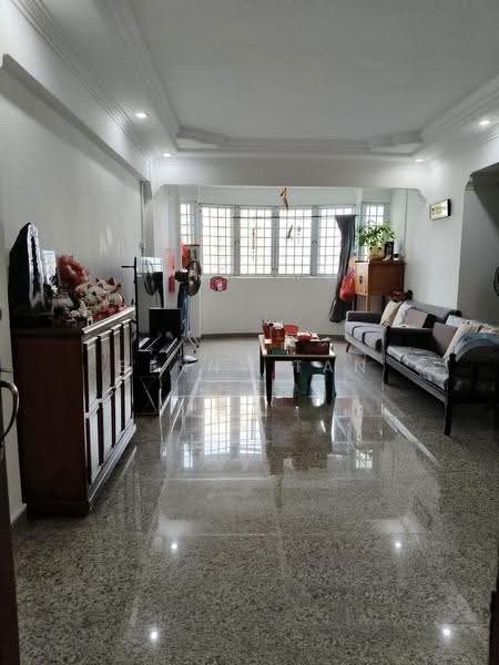 154 Lorong 2 Toa Payoh, 154 Lorong 2 Toa Payoh, Balestier / Toa Payoh, Room Rental, 50 sqft, HDB Flat For Rent, by Benny Tan, 21587190 - Living Room - PropertyGuru.com.sg