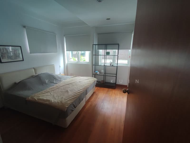NICE BRIGHT SEMI DETACHED AT JLN KELAWAR, JALAN KELAWAR, 4 Bedrooms, 4,500 sqft, Semi-Detached House For Rent, by Yip Kok Kuin, 21588614 - other bedroom 2  - PropertyGuru.com.sg